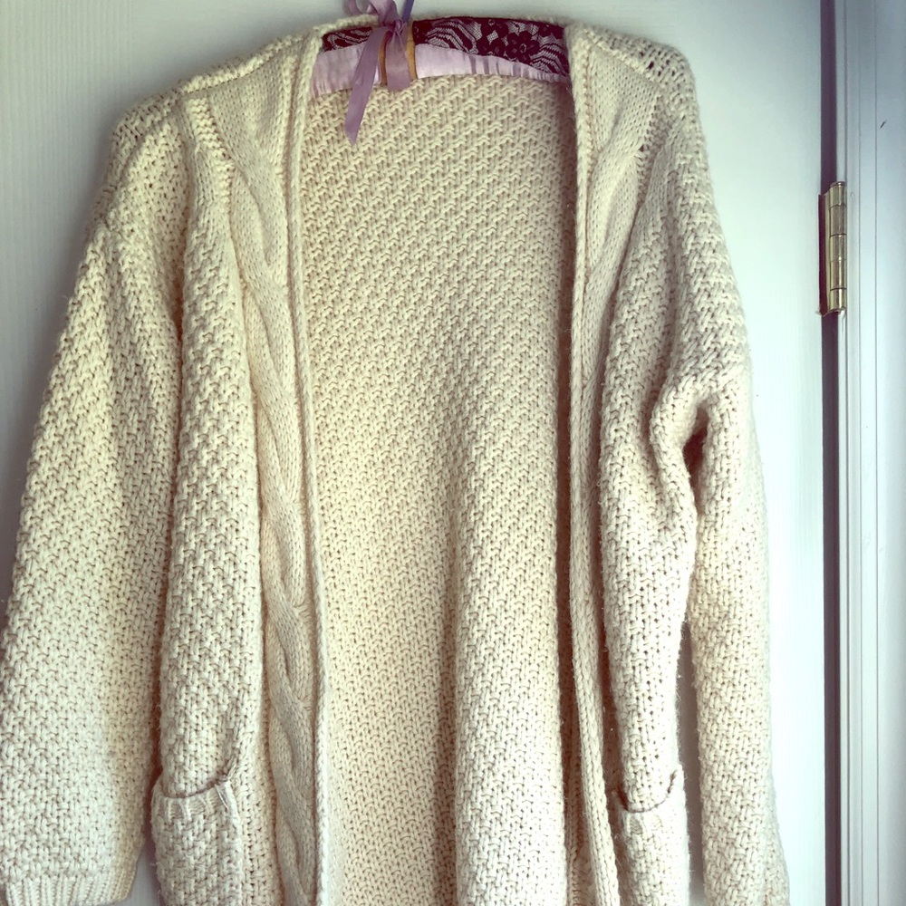 Cream knitted sweater